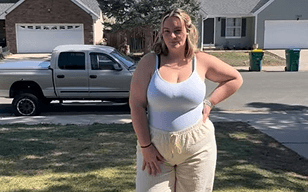Customer wearing a Shapermint cami