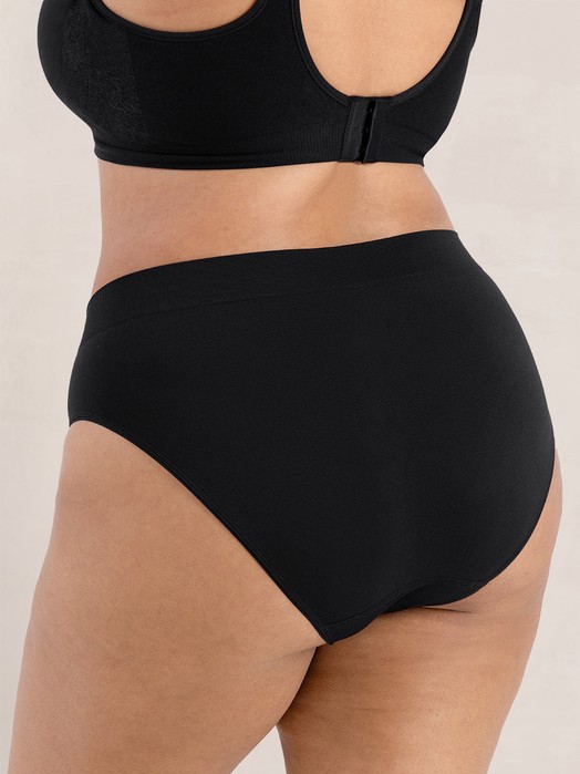 Ultra-Soft Essentials Brief black back