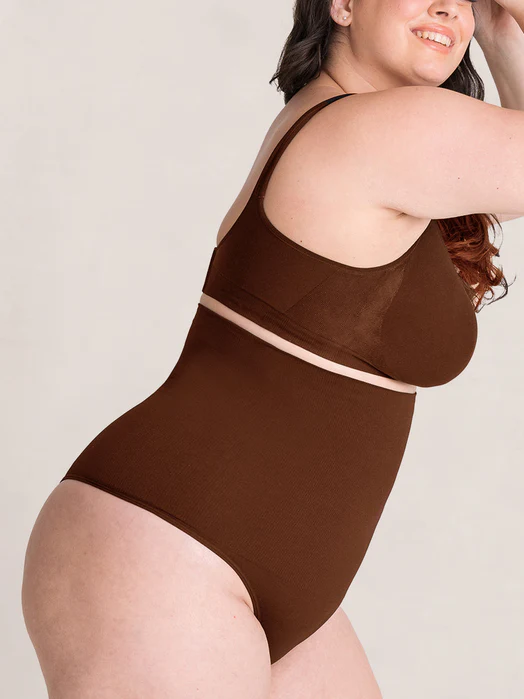 High-Waisted Shaper Thong 360-degree shaping power