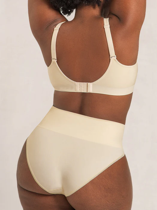 Smoothing Panty CHAI BACK