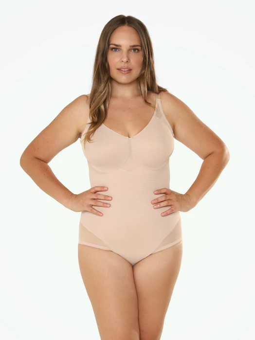 Miraclesuit Sheer Underwire Bodybriefer beige