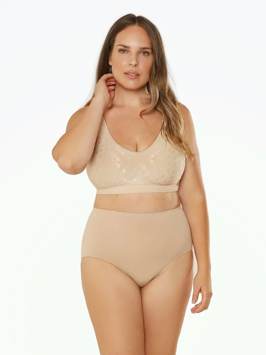 Bali Panties beige Comfort Revolution Brief